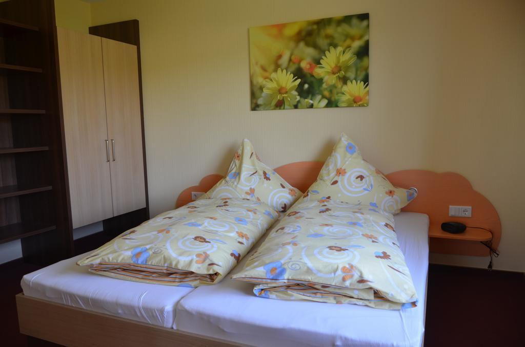 Ferienwohnungen Landgasthaus Janshen Ellscheid 部屋 写真